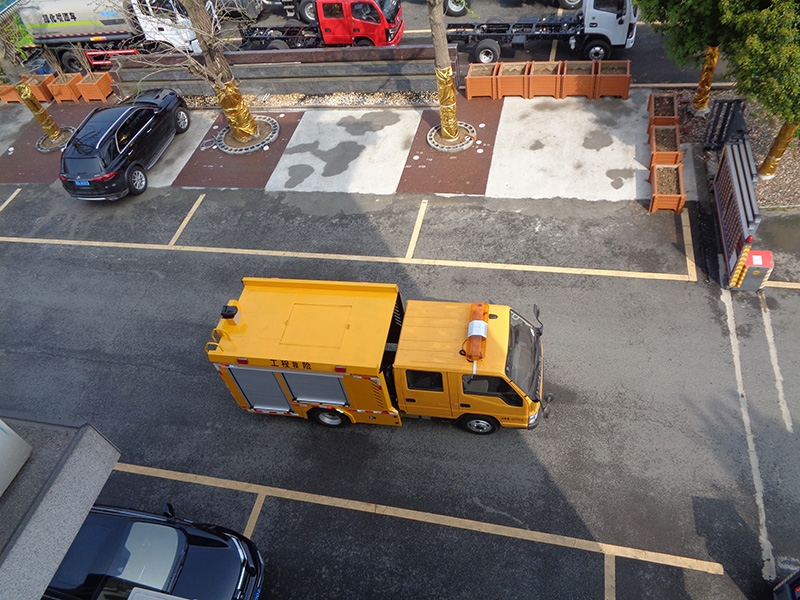 XZL5041XXH6型救險車