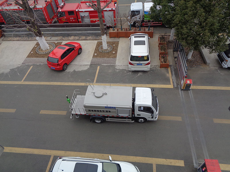 XZL5040GPSBEV型純電動綠化噴灑車