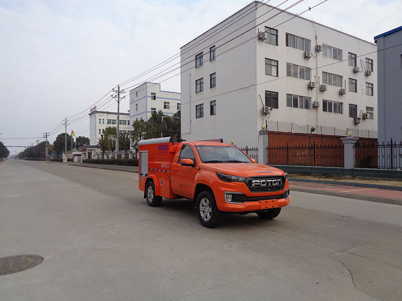 XZL5045GSS6型灑水車