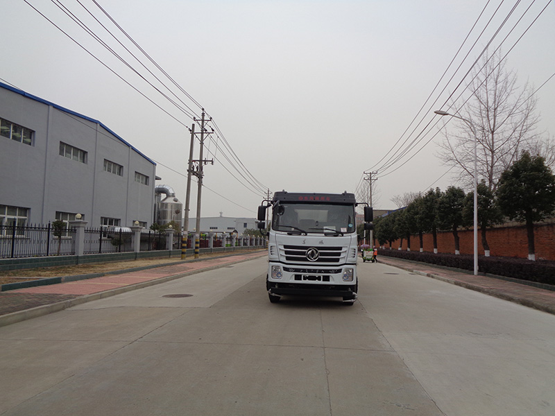 XZL5310GPS6型綠化噴灑車(chē)