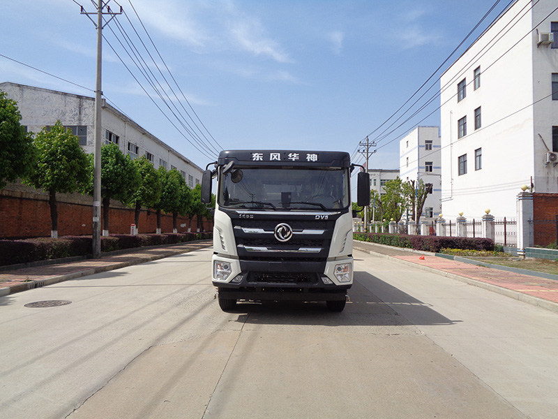 XZL5181TXSBEV型純電動洗掃車